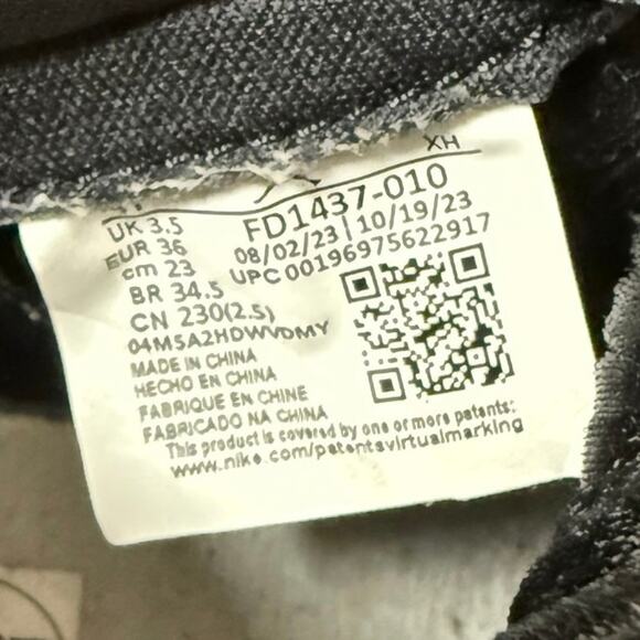 Nike Air Jordan 1 Retro High OG Black White (GS) Reverse Panda - Boys size US4 - Picture 8 of 12